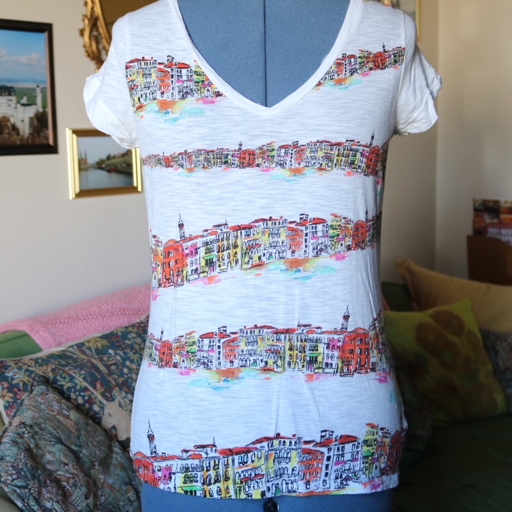 The Limited cityscape tee